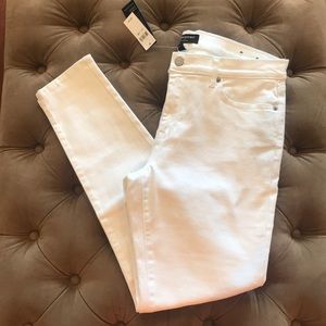 White Skinny Jeans - Banana Republic size 12R